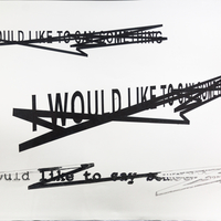 A fresh and updated look at the most urgent conflicts of the modern world was the acclaimed exhibit of Iván Capote at the Center for the Development of Visual Arts.